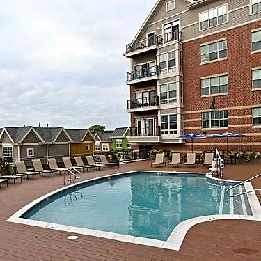 Arlington 360 4105 Symmes Circle Arlington Ma Apartments For