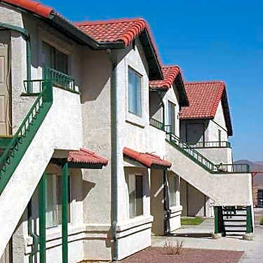 Sunset Pointe 501 E Virginia Way Barstow Ca Apartments For