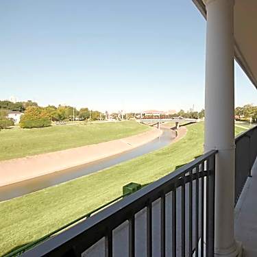 Appian Way Apartments 3200 North Macgregor Way Houston Tx