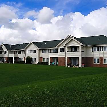 Port Terrace 1587 W Portview Dr Port Washington Wi Apartments For Rent Rent Com