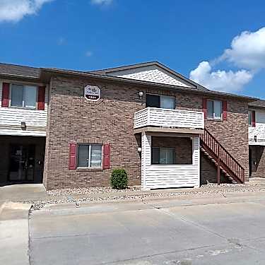 Amberwood Apartments 1301 Amberwood Dr Apt 1 Norfolk Ne Apartments For Rent Rent Com