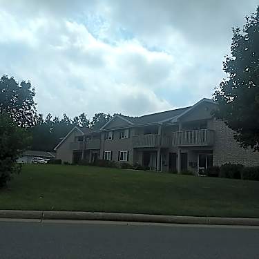 Sanctuary Apartments 1784 1789 Sanctuary Court Appleton Wi