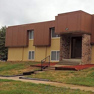 Crestwood Apartments 2100 N 57th St Kansas City Ks