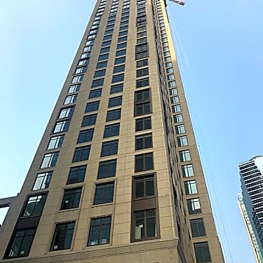 One Bennett Park Tower Parking Garage Chicago Il 451 E Grand Ave Chicago Il Apartments For Rent Rent Com
