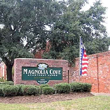 Magnolia Cove 103 Goodson Houston Tx Apartments For Rent Rent Com