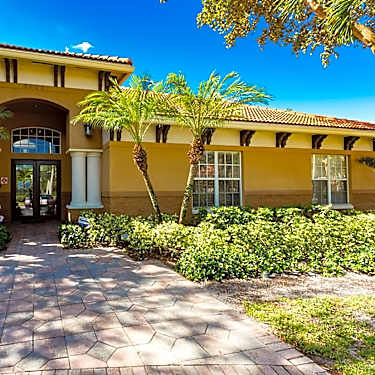 Courtney Park At Winston Trails 5080 Lantana Road Lake Worth Fl Apartments For Rent Rent Com
