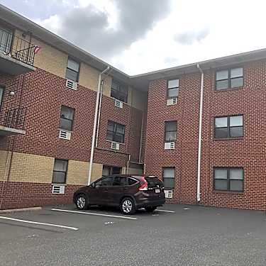 Hampton Commons Apartments 1330 Washington St Easton Pa