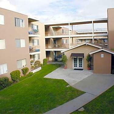 Village Pointe 13320 Doty Avenue Hawthorne Ca Apartments For