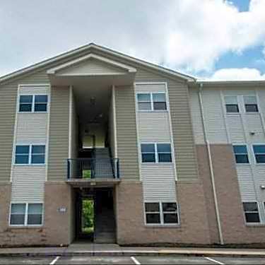 University Gate Apartments 5086 Station Rd Erie Pa Apartments For Rent Rent Com