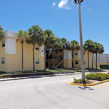 Stonybrook Apartments 1555 Dr Martin Luther King Jr Blvd