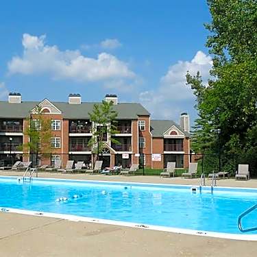 Indian Lookout 1651 S Elm Street West Carrollton Oh Apartments For Rent Rent Com