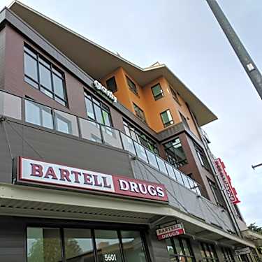 Commons At Ballard 5621 22nd Ave Nw Seattle Wa Apartments For