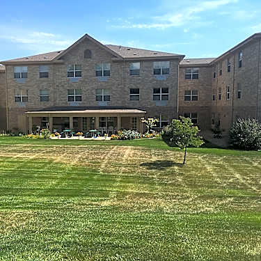 Lawn Care Landscaping Hardscaping In Northglenn Co Area Down To Earth