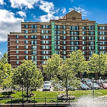 Residences At Rio 9890 Washingtonian Boulevard Gaithersburg Md Apartments For Rent Rent Com
