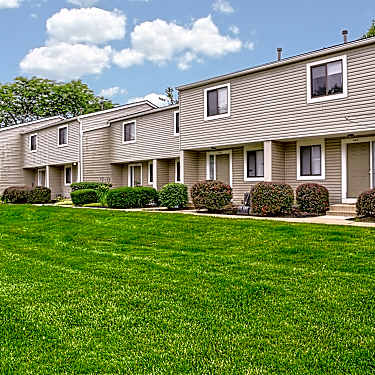 Greenhill Village The Great North Woods 5507 Mesa Ridge Lane Columbus Oh Apartments For Rent Rent Com