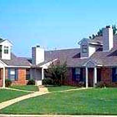 The Apartments At Hedgerow 6905 East Shelby Drive Memphis Tn