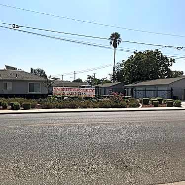 Greystone Apartments 503 Mobley Ln 671 Hemet Ca Apartments