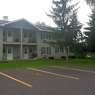 Trackside Homes Robin Cir Johnstown Ny Apartments For Rent Rent Com