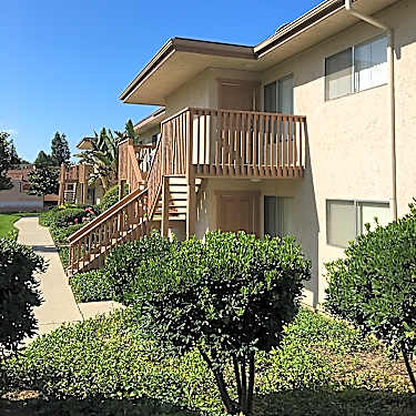 Plaza Verde 1375 N Broadway Escondido Ca Apartments For Rent