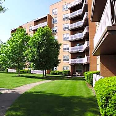 Sutton Towers 760 Mix Avenue Hamden Ct Apartments For Rent