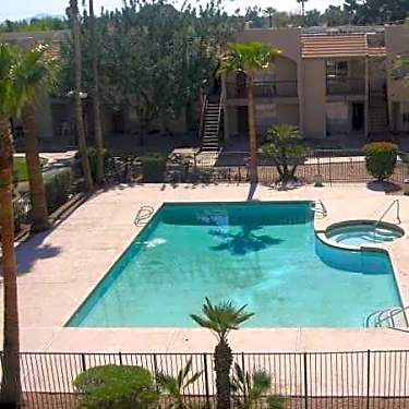 La Mesa Village 655 South Mesa Drive Mesa Az Apartments For Rent Rent Com
