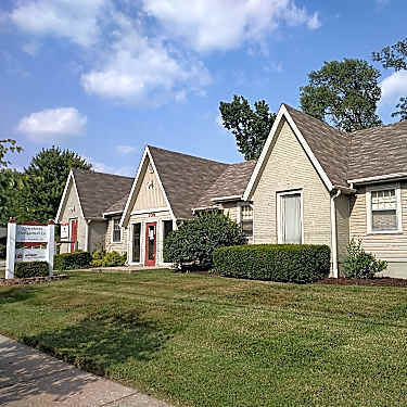 Hawthorne Management Company 106 N Garth Ave Columbia Mo Apartments For Rent Rent Com