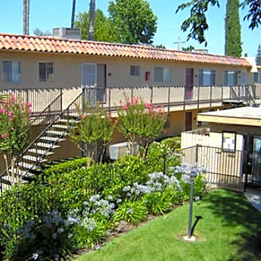 Hacienda 1280 B Street Yuba City Ca Apartments For Rent