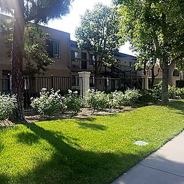 Heritage Park Senior Apartments 950 S Gilbert St Anaheim Ca Apartments For Rent Rent Com