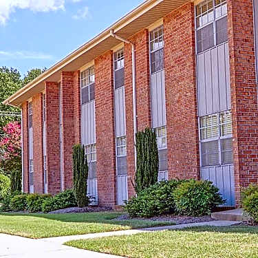 Westhampton Apartments 651k Aberdeen Rd Hampton Va Apartments