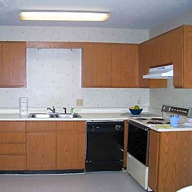 Creekview Townhomes 3491 North Decatur Road Scottdale Ga Apartments For Rent Rent Com