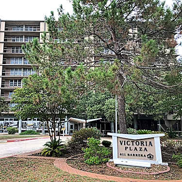 Victoria Plaza 411 Barrera St San Antonio Tx Apartments For Rent Rent Com
