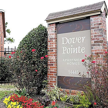 Dover Pointe 14445 Wallisville Road Houston Tx Apartments For Rent Rent Com