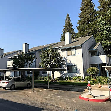 Riverfront Apartments 5953 Riverside Blvd Sacramento Ca Apartments For Rent Rent Com
