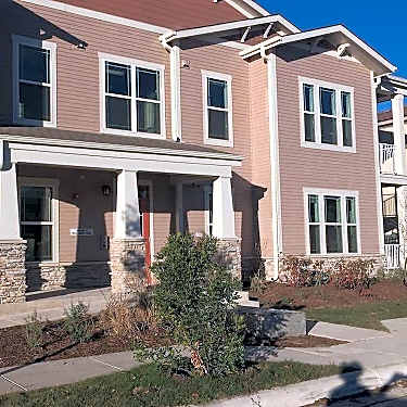 East Meadows 1223 N Walters Street San Antonio Tx Apartments