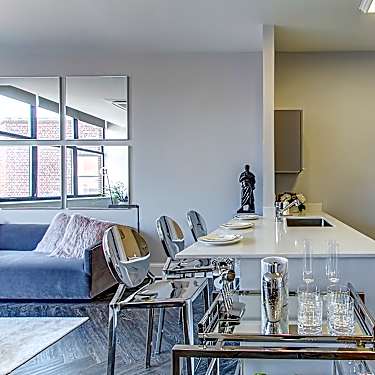 The James 22111 Woodward Ave Ferndale Mi Apartments For Rent