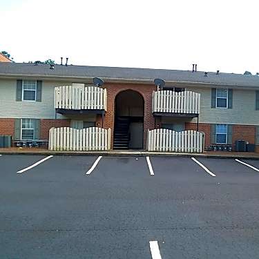 Sussex Square Apartment 4341 Cascade Rd Sw Atlanta Ga Apartments For Rent Rent Com