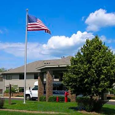 The Village At Bay Ridge 3850 Scenic Ridge Traverse City Mi Apartments For Rent Rent Com