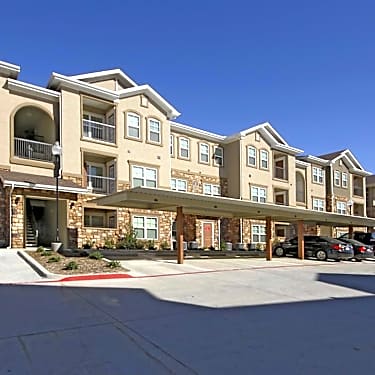 Emerson Square 400 Ame Dr Denton Tx Apartments For Rent Rent Com