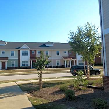 Oak Run At Carolina Commons 550 Campbell Ave Fayetteville Nc