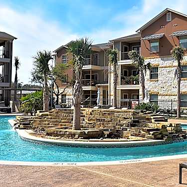 Mission Hill 2745 Westpointe Drive New Braunfels Tx Apartments For Rent Rent Com