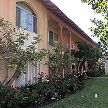Kona Palms Apartment 21740 Figueroa St Carson Ca Apartments