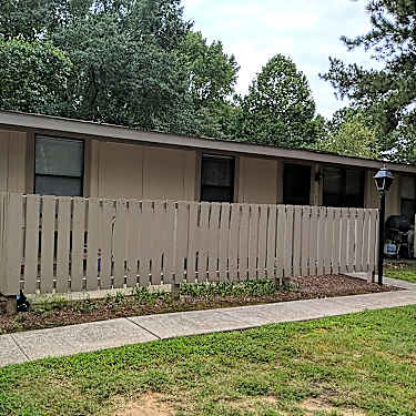 Willow Creek Apartments 101 Rhodes Ln Griffin Ga Apartments