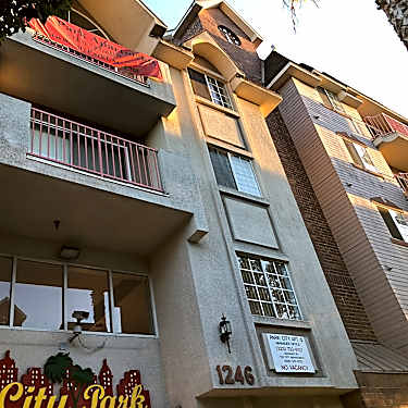 City Park Apartments Usc 1246 W 30th St Los Angeles Ca Apartments For Rent Rent Com