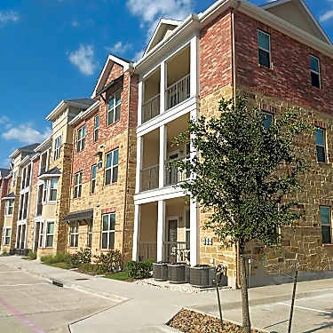 Mckinney Pointe 2401 Mckinney Ranch Pkwy Mckinney Tx Apartments For Rent Rent Com