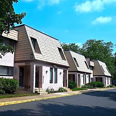 Franklin Square Village 62 Senior Living 301 S