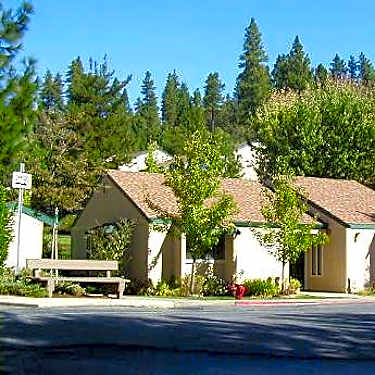 Sunrise Gardens Apartments 1400 Woodman Circle Placerville Ca Apartments For Rent Rent Com