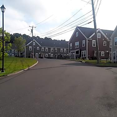Davis Gardens Apartments 154 Warner St Waterbury Ct