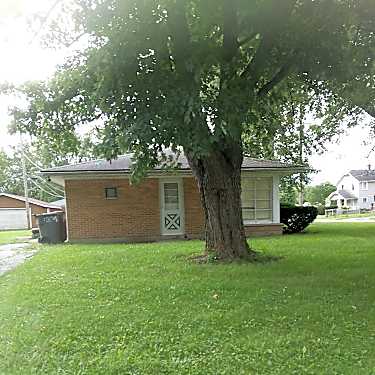 Webb Apartment Rentals 1223 S Sugar St Lima Oh Apartments For