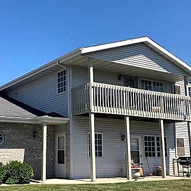 Stoneridge Apartments 810 Hazel Ridge Rd Elkhorn Wi