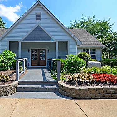 Post House Jackson 26 Rachel Drive Jackson Tn Apartments For Rent Rent Com